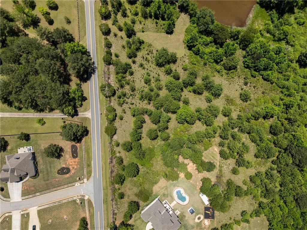 single family residence for sale at 6707 Bishop Road, Fairburn, GA 30213 — photo 9