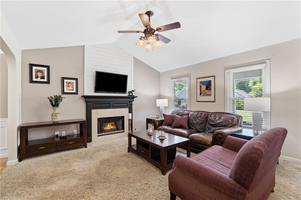 4 bedroom, 3 bathroom, 2,024 sq ft single family residence for sale at 304 Rose Creek Way, Woodstock, GA 30189 — photo 9