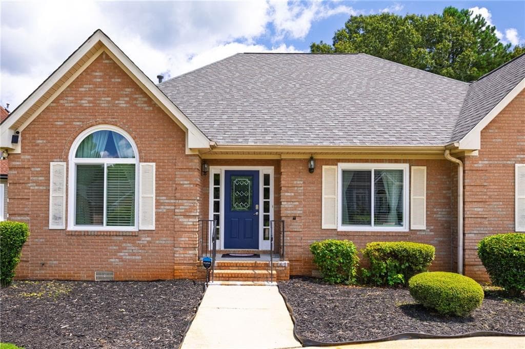 3 bedroom, 3 bathroom, 2,483 sq ft single family residence for sale at 9396 Woodlawn Drive, Douglasville, GA 30135 — photo 2