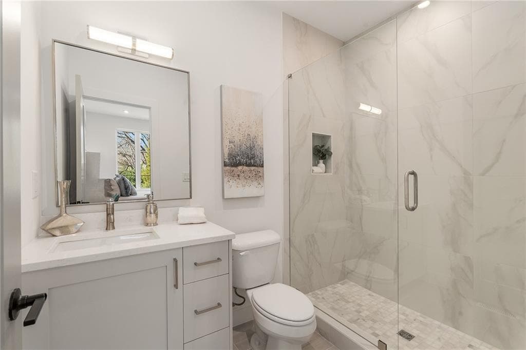 3 bedroom, 3 bathroom, 1,855 sq ft townhouse for sale at 1237 Memorial Drive 406, Atlanta, GA 30316 — photo 4