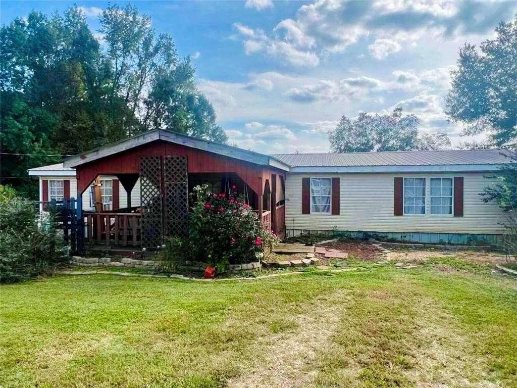 4 bedroom, 2 bathroom single family residence for sale at 1546 Bob Mann Road, Maysville, GA 30558 — photo 3