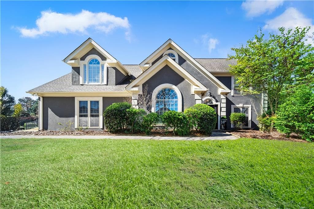 4 bedroom, 3 bathroom, 3,024 sq ft single family residence for sale at 931 New Bedford Drive, Marietta, GA 30068 — photo 2