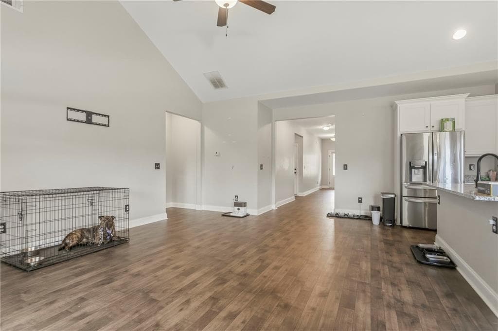 3 bedroom, 2 bathroom, 1,684 sq ft single family residence for sale at 47 Hoke Street, Maysville, GA 30558 — photo 4