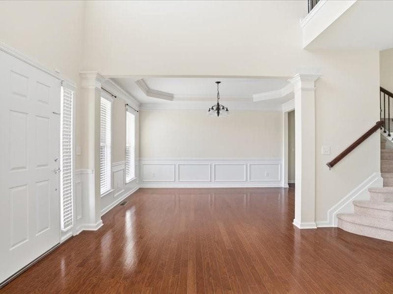 6 bedroom, 4 bathroom, 4,310 sq ft single family residence for sale at 2705 Azalea Bluff Drive, Cumming, GA 30041 — photo 3