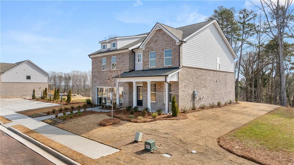 5 bedroom, 4 bathroom, 2,892 sq ft single family residence under contract at 752 Ellis Spring Way, Lawrenceville, GA 30045 — photo 5