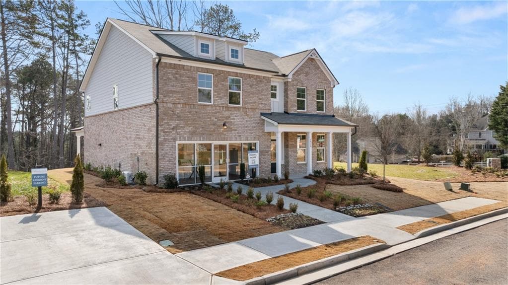 5 bedroom, 4 bathroom, 2,892 sq ft single family residence for sale at 792 Ellis Spring Way, Lawrenceville, GA 30045 — photo 4