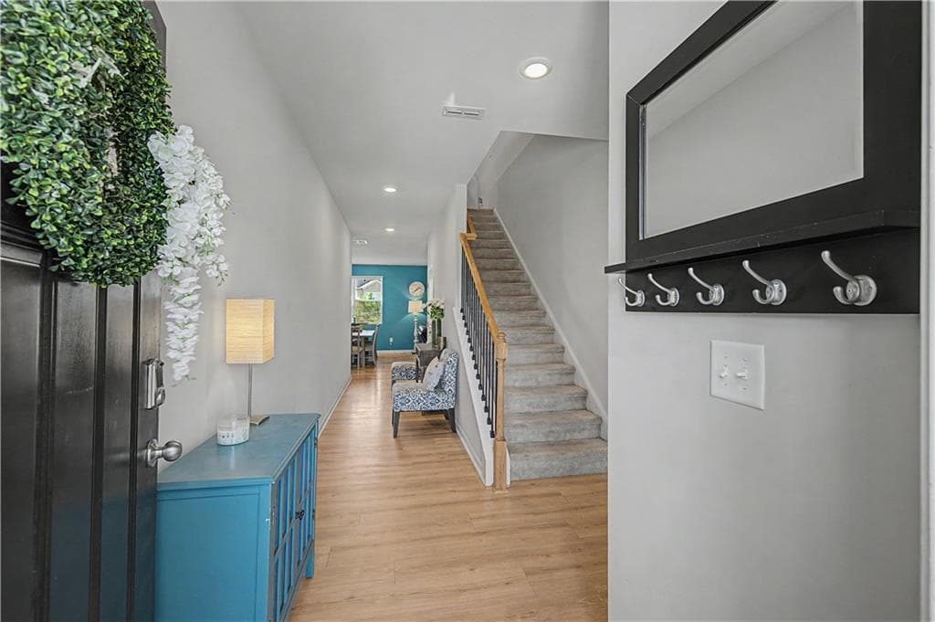 4 bedroom, 3 bathroom, 2,615 sq ft single family residence for sale at 215 Summit Pointe Drive, Dallas, GA 30132 — photo 8