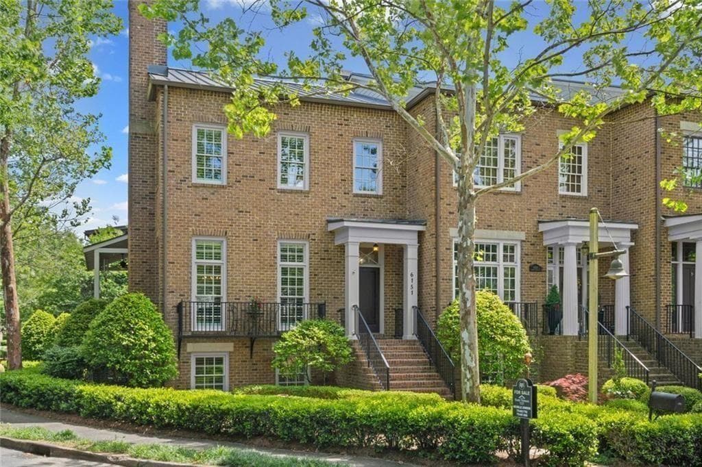 4 bedroom, 4 bathroom, 2,880 sq ft townhouse sold at 6151 Vickery Creek Road, Cumming, GA 30040