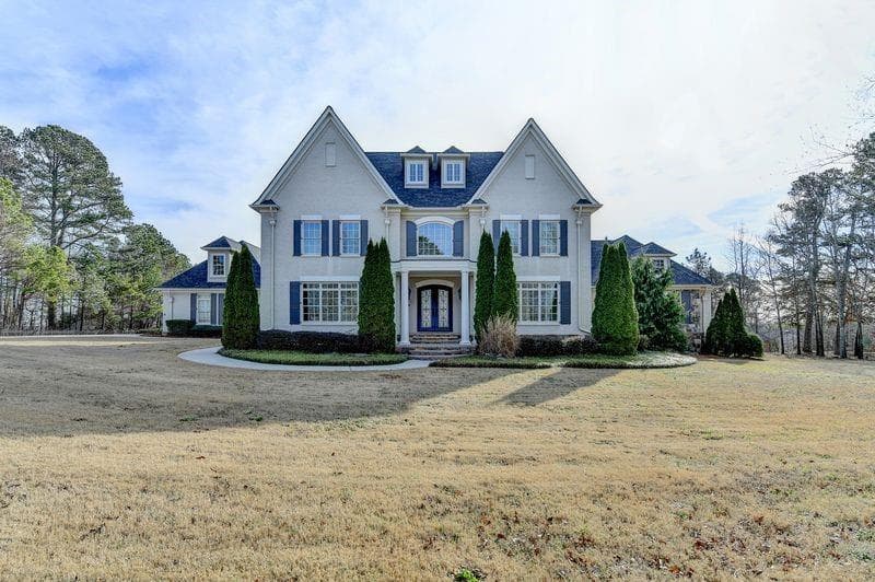 5 bedroom, 7 bathroom, 6,425 sq ft single family residence under contract at 4045 Ridge Road, Buford, GA 30519 — photo 2
