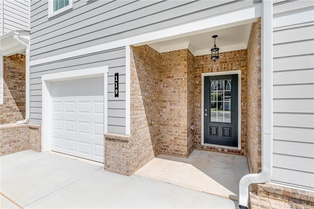 3 bedroom, 3 bathroom, 1,384 sq ft townhouse under contract at 119 Greenview Lot 1303 Court, Homer, GA 30547 — photo 3