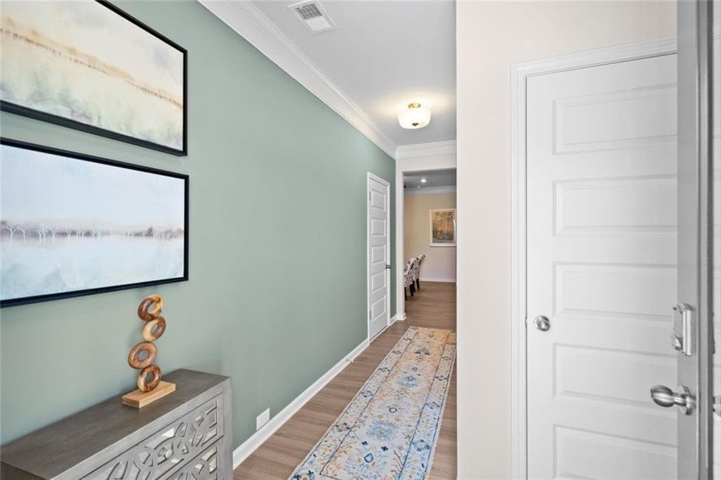 3 bedroom, 3 bathroom, 1,627 sq ft townhouse for sale at 100 Sylvie Drive 1, Cartersville, GA 30121 — photo 2