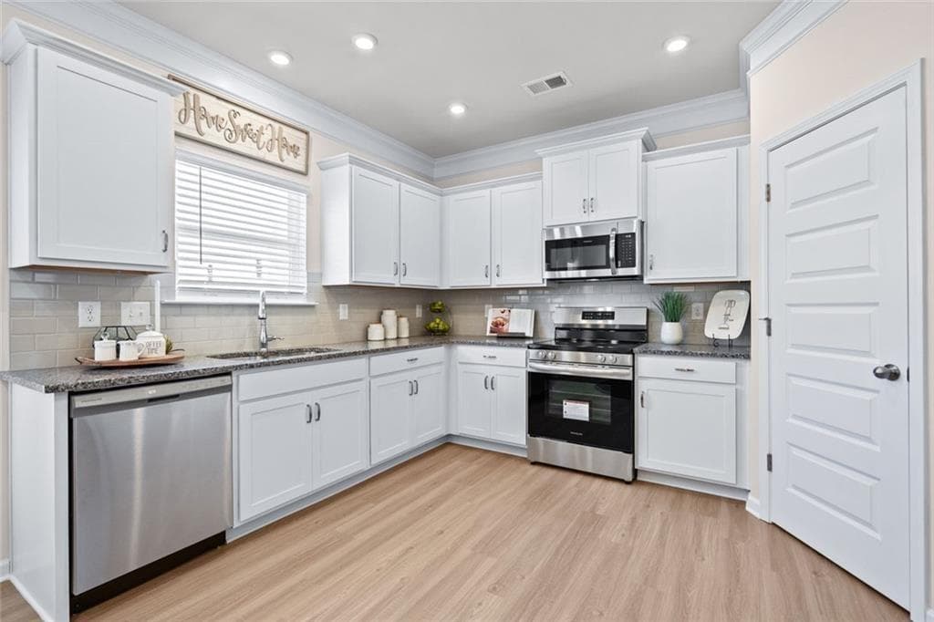 3 bedroom, 3 bathroom, 1,627 sq ft townhouse for sale at 100 Sylvie Drive 1, Cartersville, GA 30121 — photo 10