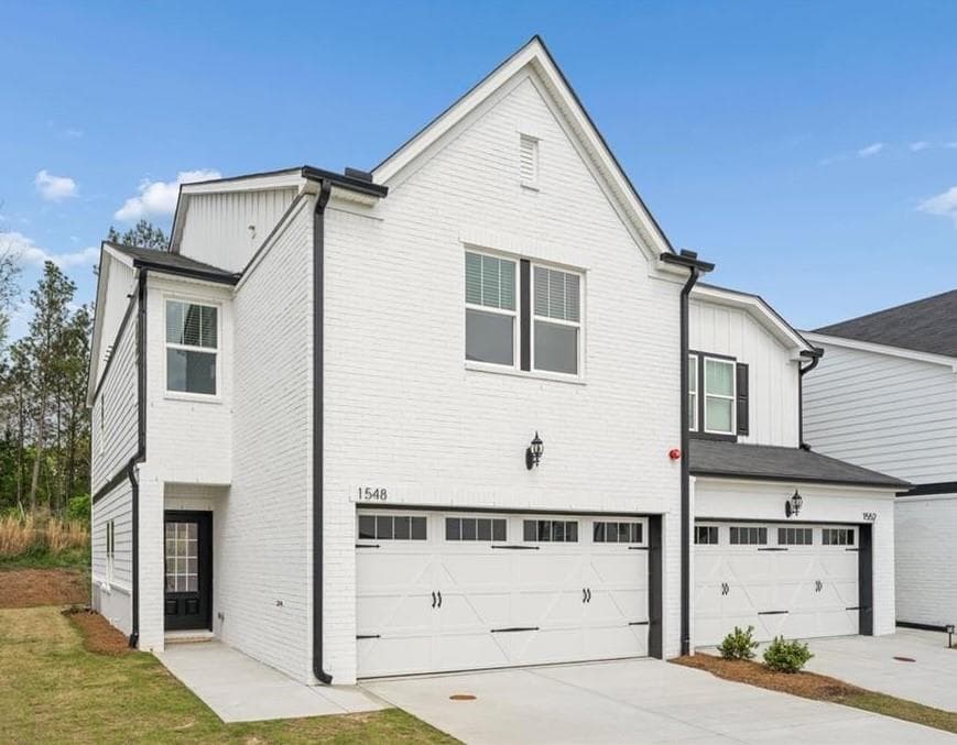 3 bedroom, 3 bathroom, 1,818 sq ft townhouse sold at 1548 Purple Cone Flower, Smyrna, GA 30126