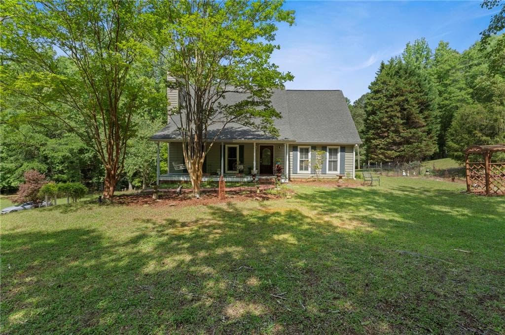 3 bedroom, 4 bathroom, 1,836 sq ft single family residence for sale at 1521 Aiken Chafin Lane, Mcdonough, GA 30252 — photo 3