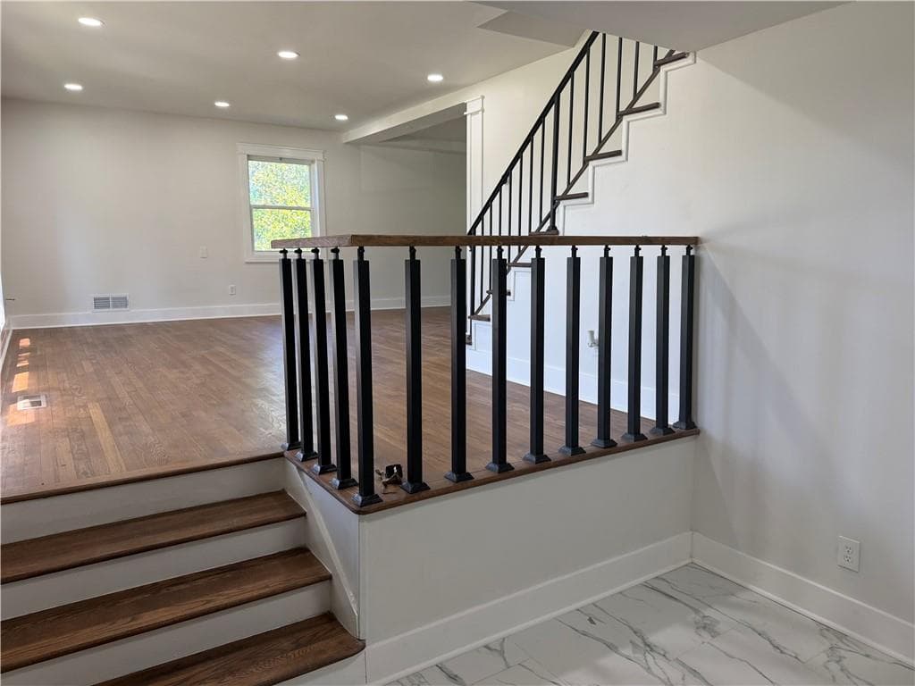5 bedroom, 4 bathroom, 1,836 sq ft single family residence for sale at 3763 Elkridge Drive, Decatur, GA 30032 — photo 2