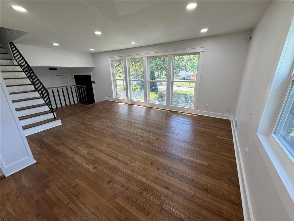5 bedroom, 4 bathroom, 1,836 sq ft single family residence for sale at 3763 Elkridge Drive, Decatur, GA 30032 — photo 3