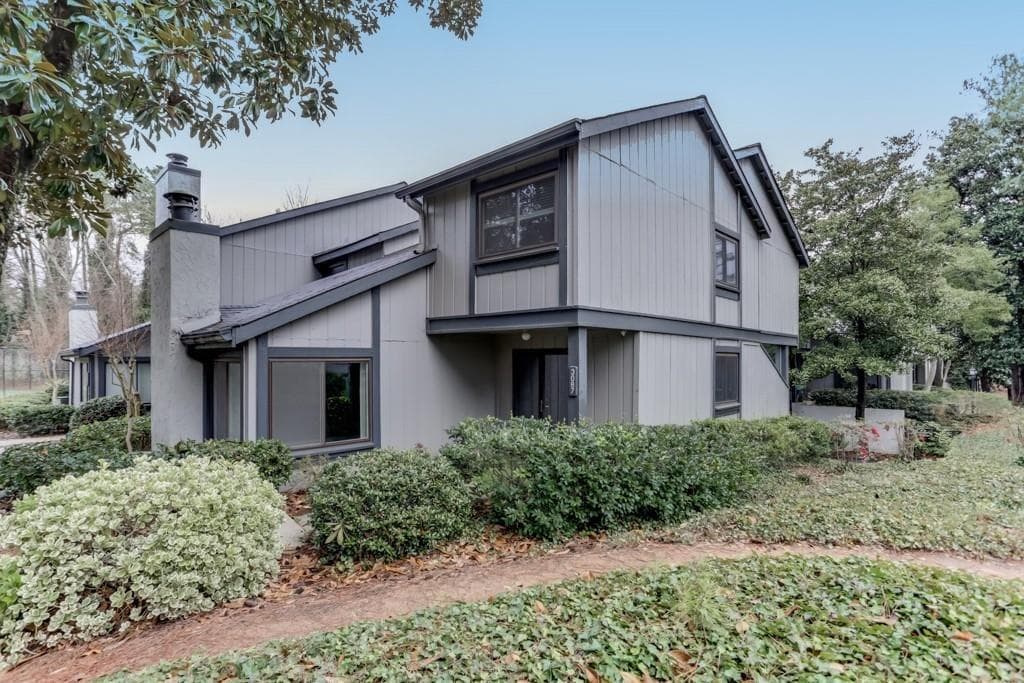 4 bedroom, 3 bathroom, 1,651 sq ft townhouse for rent at 3087 Balearic Drive, Marietta, GA 30067 for $2,650 a month — photo 1 of 26
