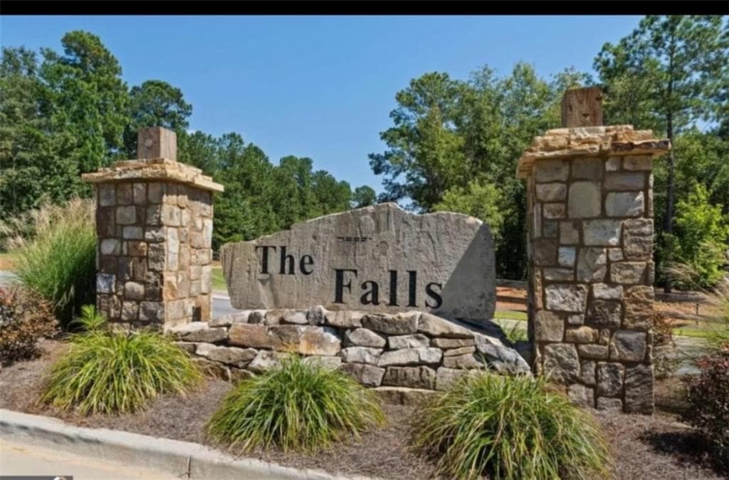 single family residence for sale at 100 Falls Lane, Milledgeville, GA 31061 — photo 8