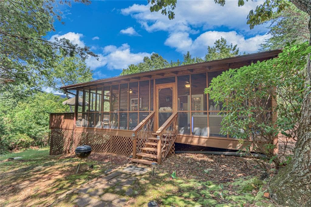 2 bedroom, 2 bathroom, 1,065 sq ft single family residence for sale at 482 Monroe Ridge Road, Sautee Nacoochee, GA 30571 — photo 5