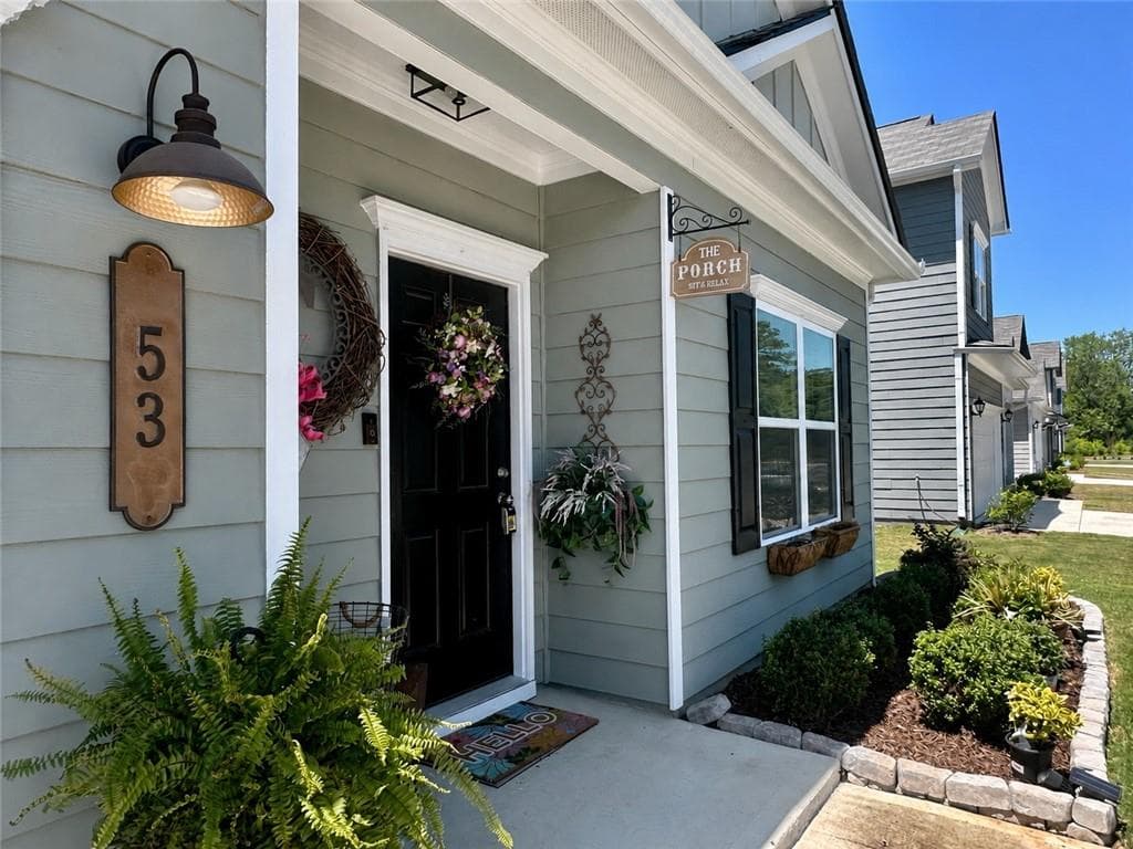 3 bedroom, 2 bathroom, 1,202 sq ft single family residence for sale at 53 Bennett Way, Rome, GA 30161