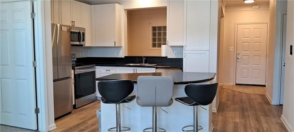 2 bedroom, 2 bathroom, 1,155 sq ft condominium for sale at 400 17th Street 2129, Atlanta, GA 30363 — photo 6