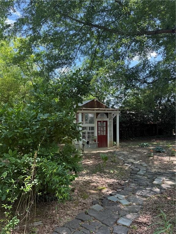 3 bedroom, 3 bathroom, 2,763 sq ft single family residence for sale at 224 Hillcrest Drive, Calhoun, GA 30701 — photo 5