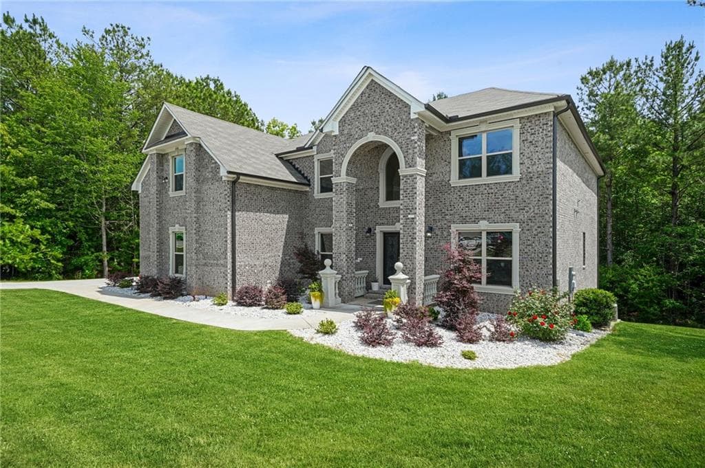 5 bedroom, 5 bathroom, 3,812 sq ft single family residence for sale at 6065 Belmont Drive, Douglasville, GA 30135 — photo 3
