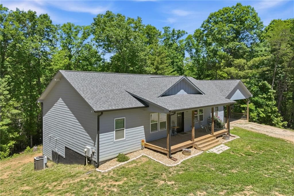 4 bedroom, 4 bathroom single family residence sold at 603 Gold Flume Way, Cleveland, GA 30528