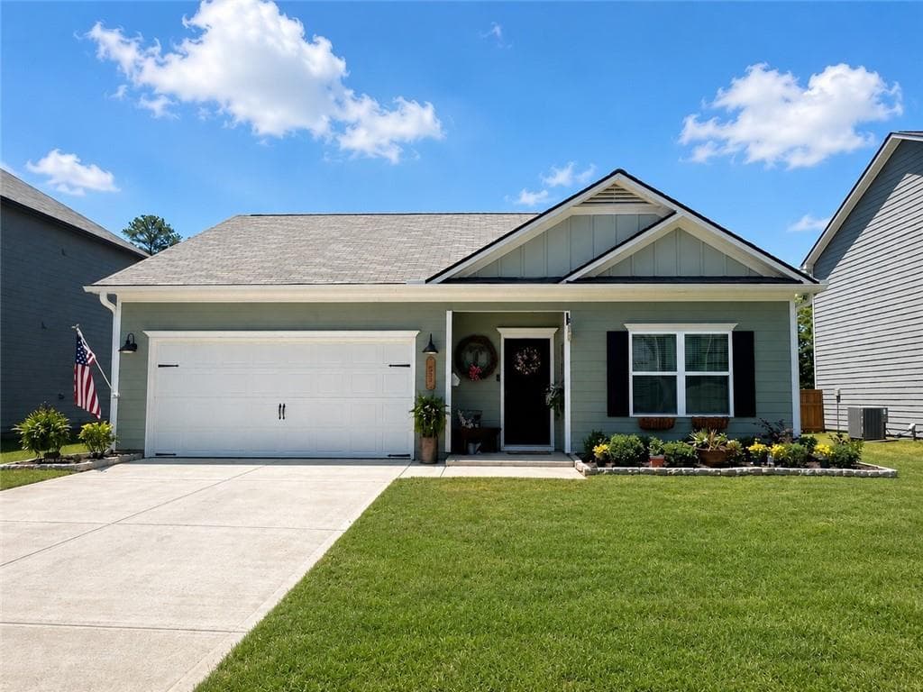 3 bedroom, 2 bathroom, 1,202 sq ft single family residence for sale at 53 Bennett Way, Rome, GA 30161 — photo 2