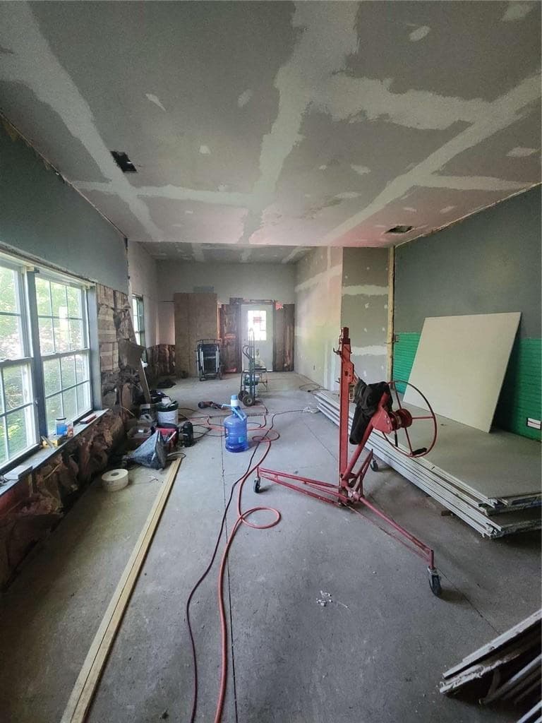 3 bedroom, 1 bathroom, 1,320 sq ft single family residence for sale at 5 Ross Street, Rome, GA 30161 — photo 5