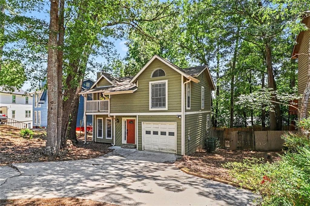 3 bedroom, 3 bathroom, 1,592 sq ft single family residence for sale at 1012 Ascot Court, Riverdale, GA 30296 — photo 3
