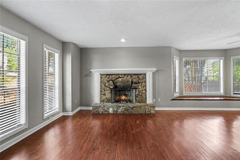 3 bedroom, 3 bathroom, 1,592 sq ft single family residence for sale at 1012 Ascot Court, Riverdale, GA 30296 — photo 5