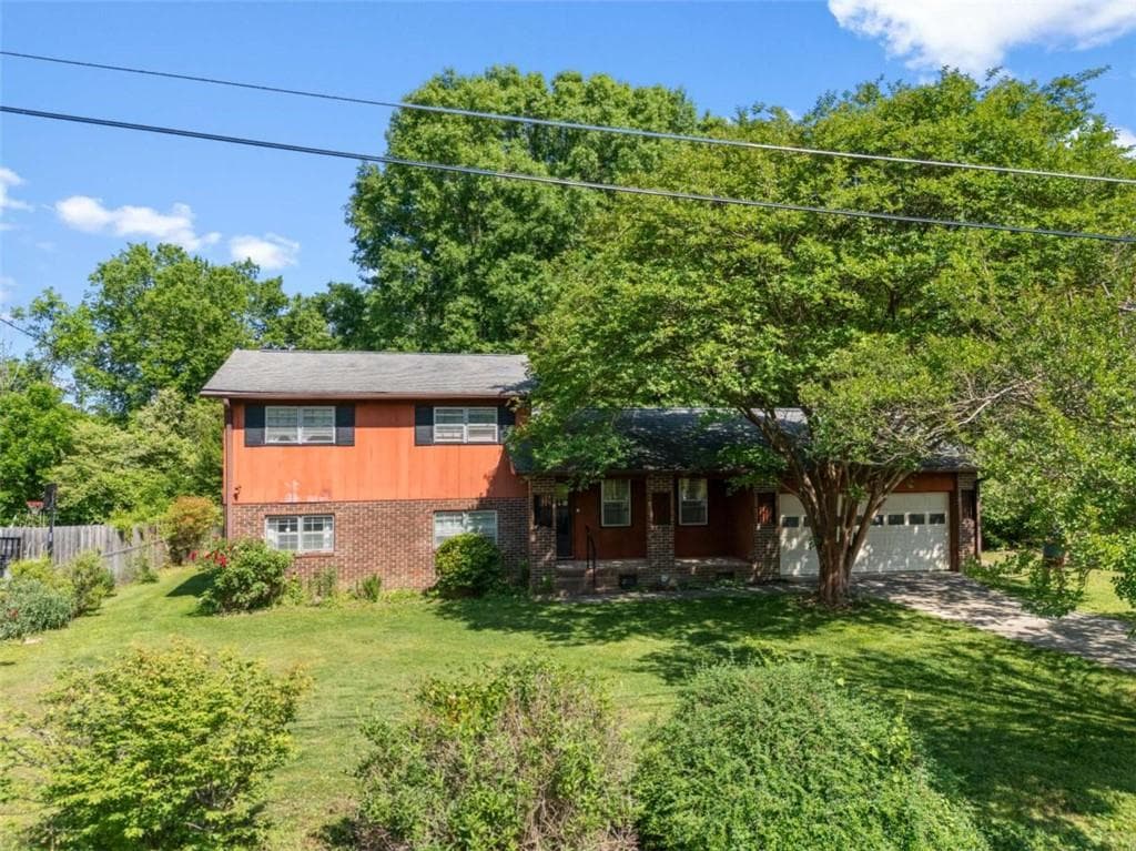 24 Leisure Drive, Rome, GA 30165 — most recent listing photo