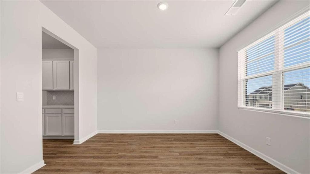 5 bedroom, 3 bathroom single family residence for sale at 804 Pelham Way, Locust Grove, GA 30248 — photo 2