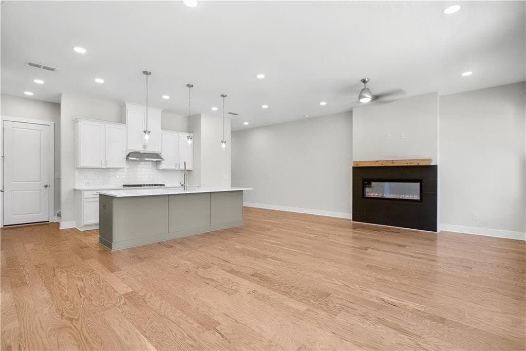 4 bedroom, 4 bathroom, 2,844 sq ft townhouse for sale at 1965 Carver Lane 51, Marietta, GA 30066 — photo 6