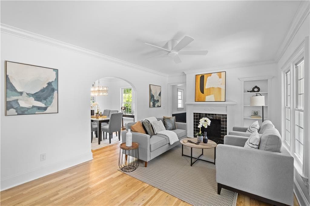 4 bedroom, 3 bathroom, 2,670 sq ft single family residence for sale at 51 Willow Wood Circle, Atlanta, GA 30317 — photo 6