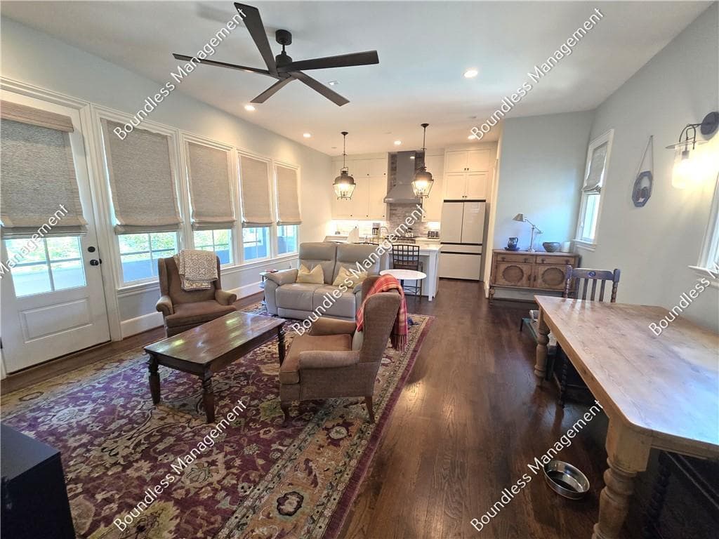 3 bedroom, 4 bathroom townhouse for rent at 28 Bass Street, Atlanta, GA 30315 for $2,900 a month — photo 3