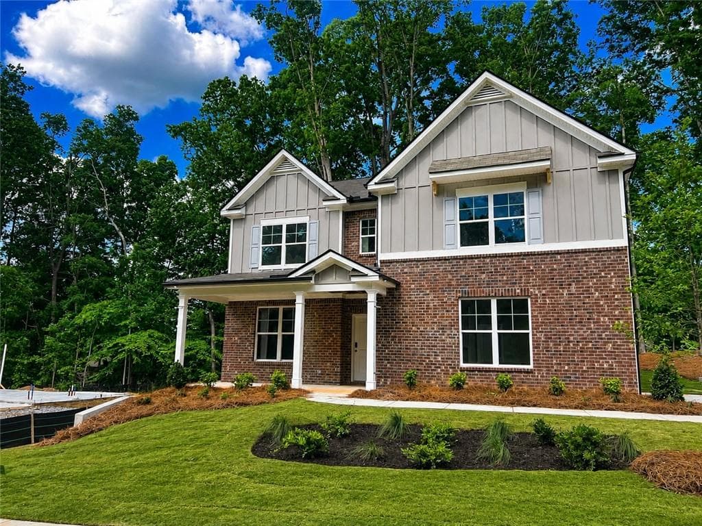4 bedroom, 3 bathroom, 2,506 sq ft single family residence for sale at 4553 AJO Walk, Atlanta, GA 30331 — photo 2