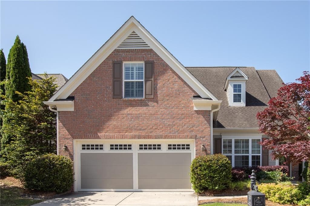 3 bedroom, 3 bathroom, 2,739 sq ft single family residence for sale at 3377 Sweet Plum Trace, Gainesville, GA 30504