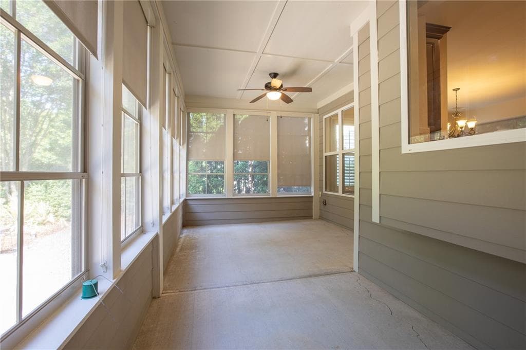 3 bedroom, 3 bathroom, 2,739 sq ft single family residence for sale at 3377 Sweet Plum Trace, Gainesville, GA 30504 — photo 8