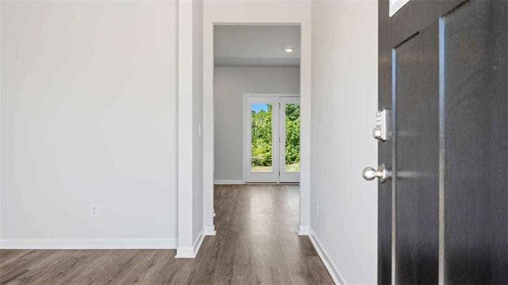 4 bedroom, 3 bathroom single family residence for sale at 800 Pelham Way, Locust Grove, GA 30248 — photo 3