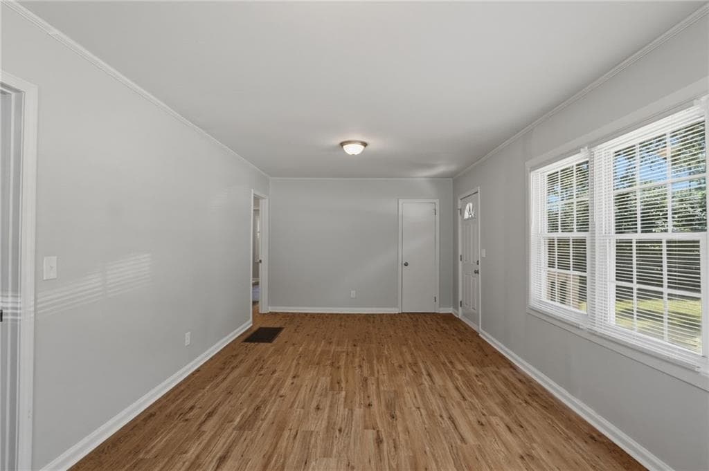 3 bedroom, 1 bathroom, 1,000 sq ft single family residence for sale at 2666 Blount Street, Atlanta, GA 30344 — photo 6