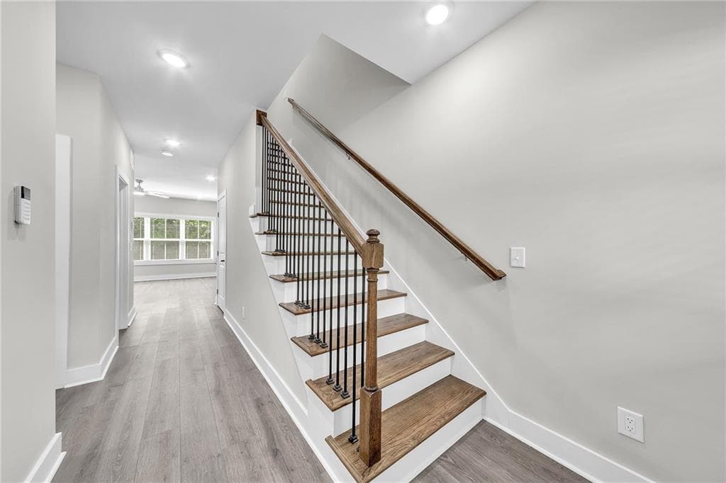3 bedroom, 3 bathroom, 1,711 sq ft single family residence under contract at 717 Scales Street, Griffin, GA 30224 — photo 3