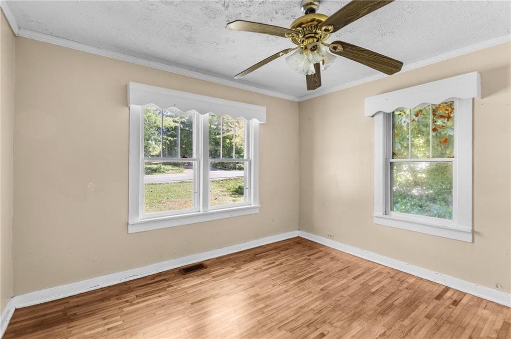 3 bedroom, 1 bathroom, 1,308 sq ft single family residence for sale at 618 Palm Street, Canton, GA 30115 — photo 6