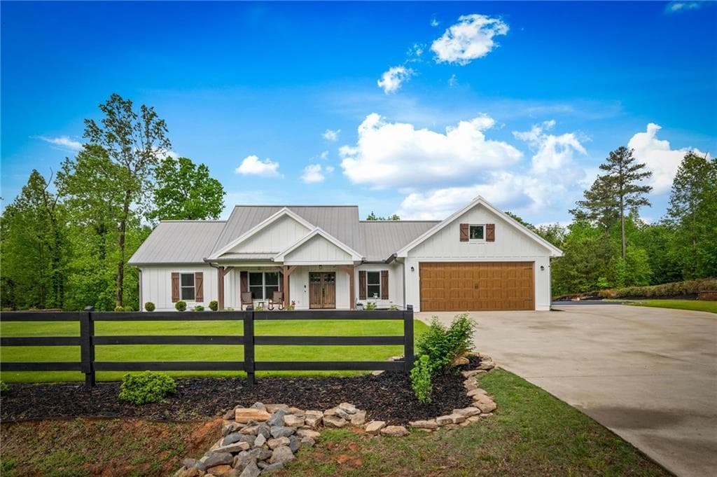 3 bedroom, 2 bathroom, 2,042 sq ft single family residence for sale at 704 Town Creek Church Road, Talking Rock, GA 30175