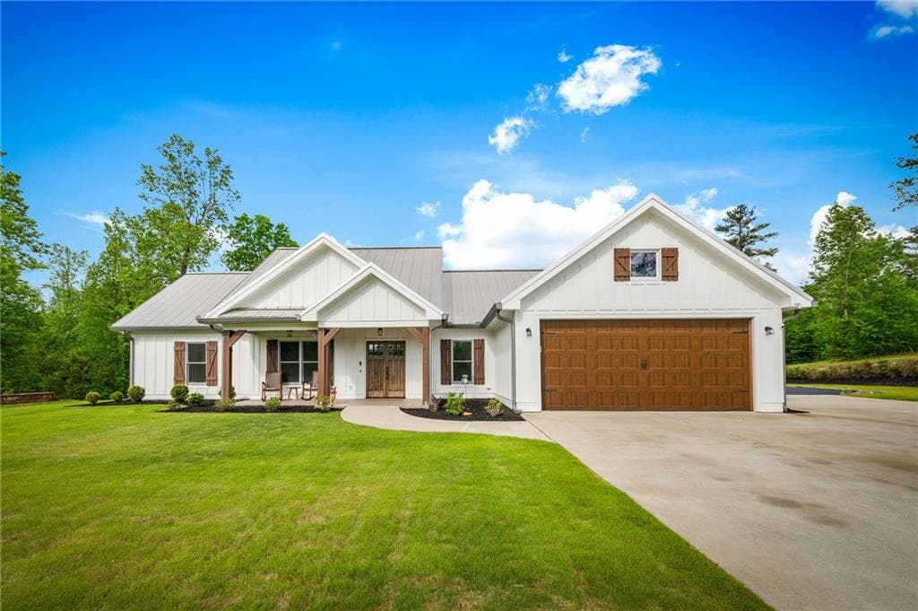3 bedroom, 2 bathroom, 2,042 sq ft single family residence for sale at 704 Town Creek Church Road, Talking Rock, GA 30175 — photo 6