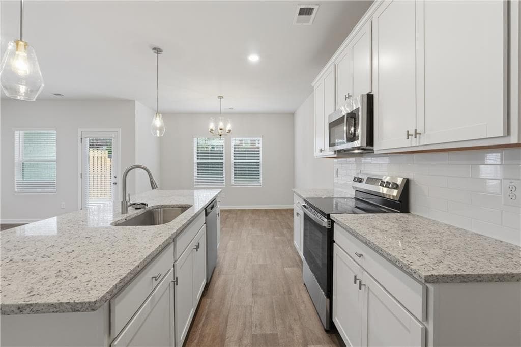 4 bedroom, 3 bathroom, 1,827 sq ft townhouse under contract at 3212 Winding Waters Way, Powder Springs, GA 30127 — photo 6