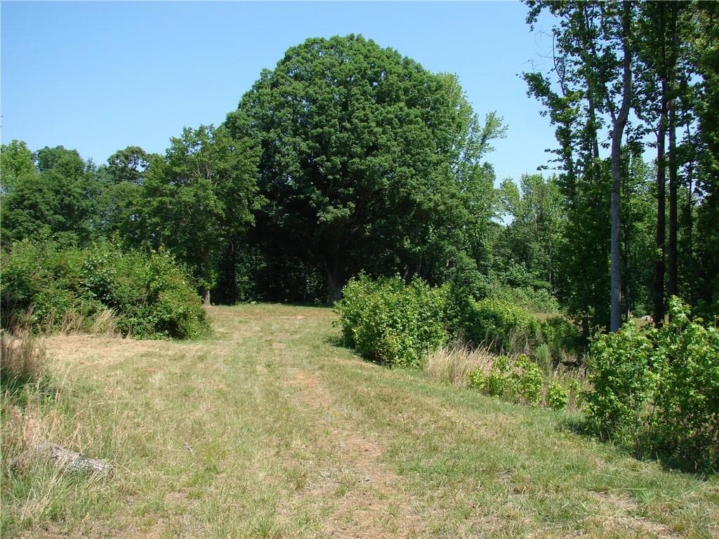 single family residence sold at 5776 Conner Road, Flowery Branch, GA 30542