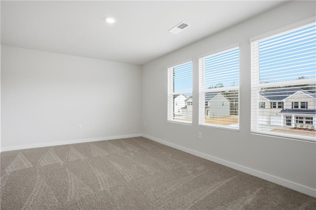 4 bedroom, 3 bathroom, 2,350 sq ft single family residence under contract at 331 Jarrett Street, Fairburn, GA 30213 — photo 8