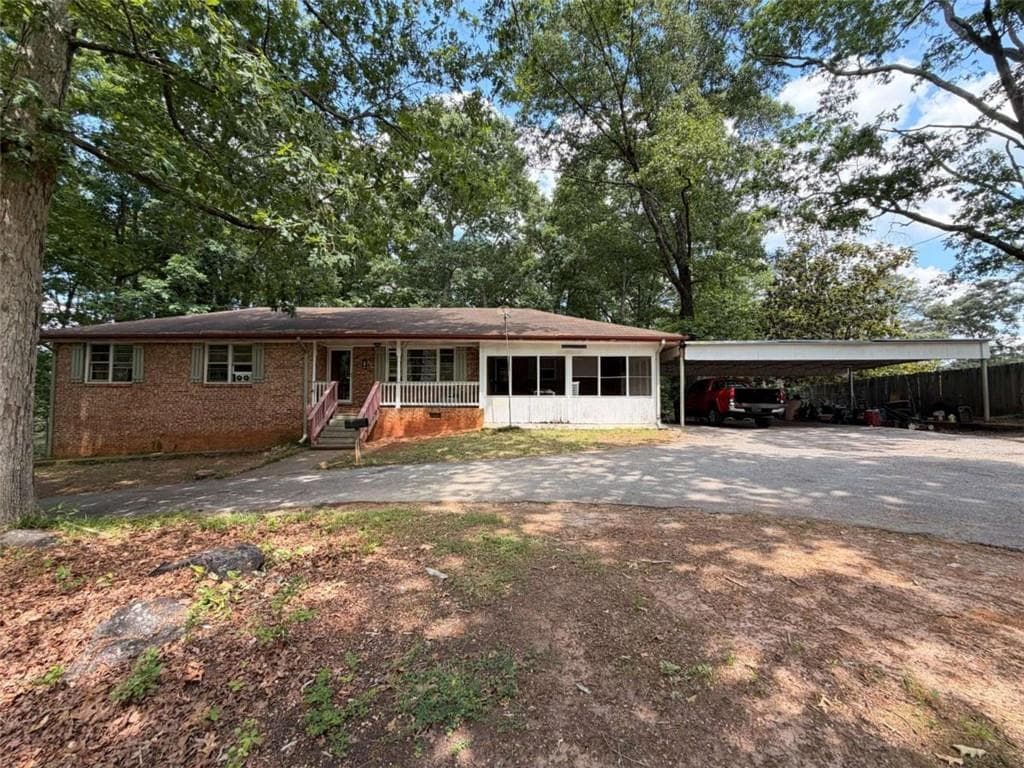 3 bedroom, 2 bathroom, 1,580 sq ft single family residence sold at 3110 Highway 20, Conyers, GA 30013